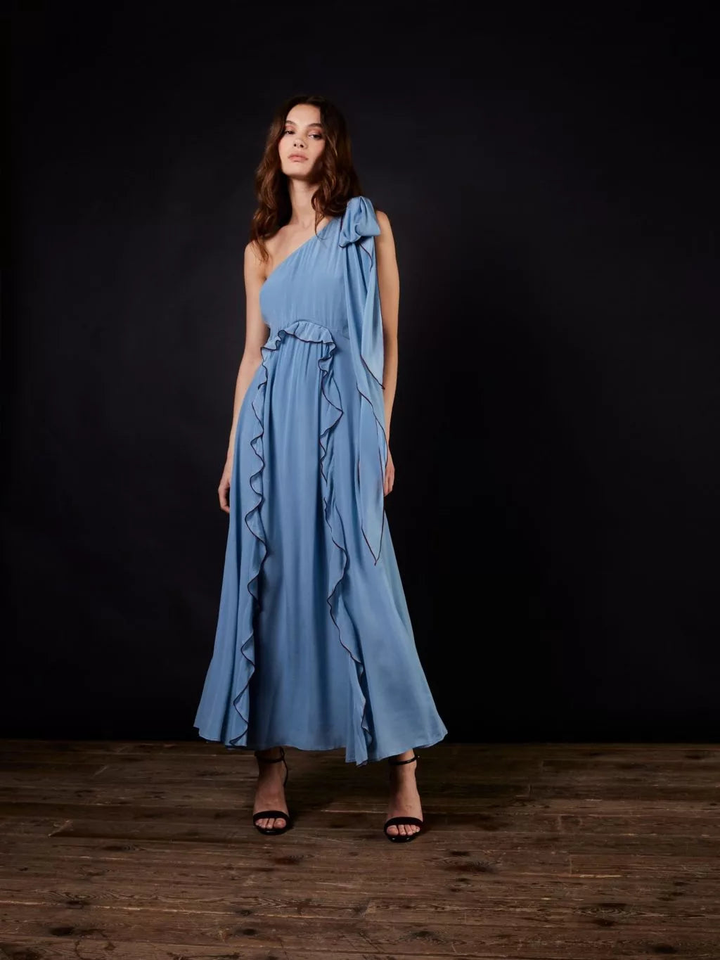 Vestido asimétrico azul