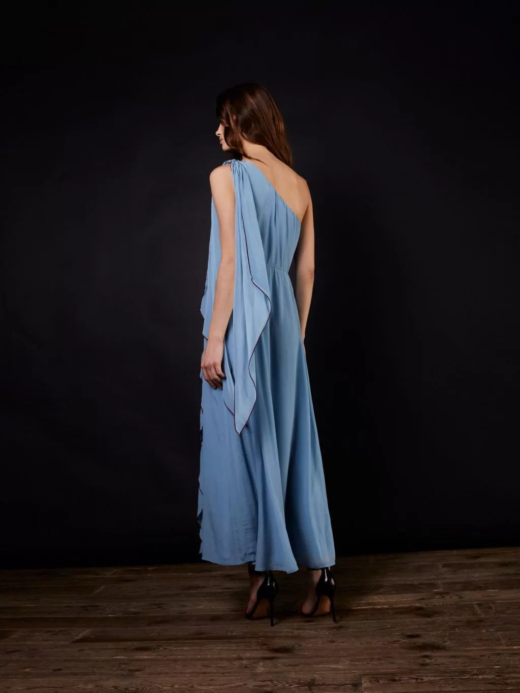 Vestido asimétrico azul