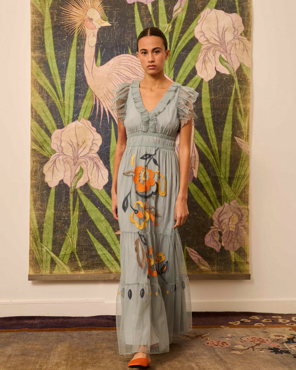 Vestido tul bordado azul