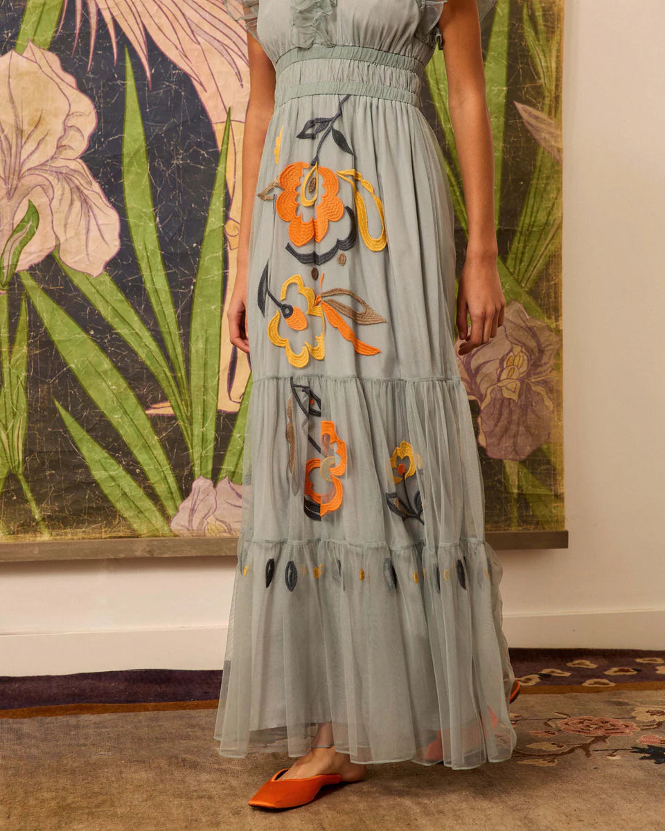 Vestido tul bordado azul