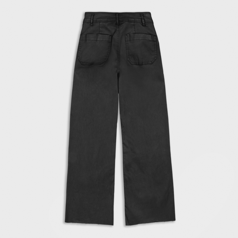 Pantalón culotte encerado negro