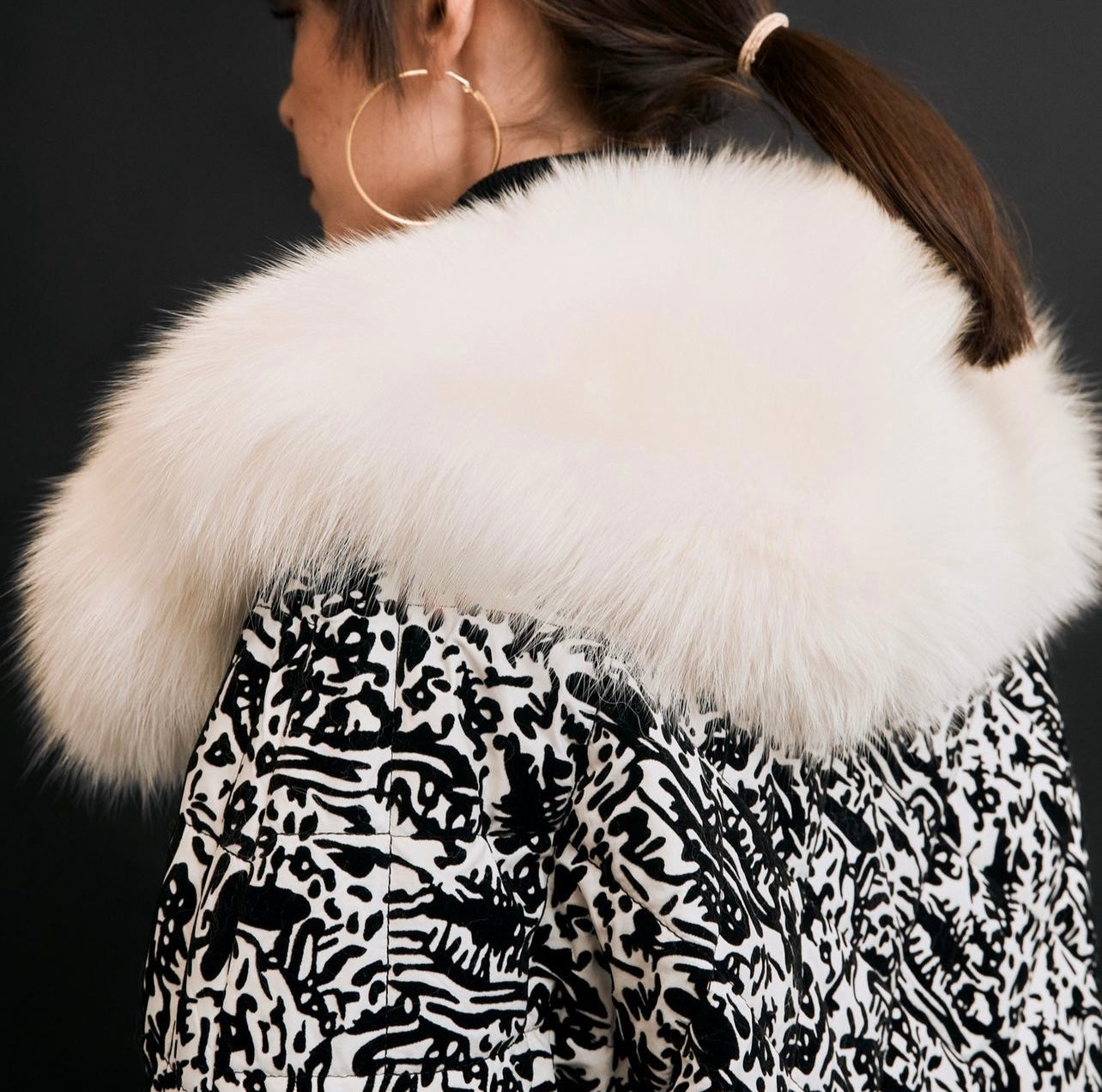 Veste courte imprimée noire