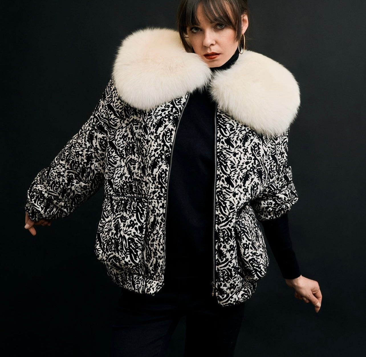 Veste courte imprimée noire