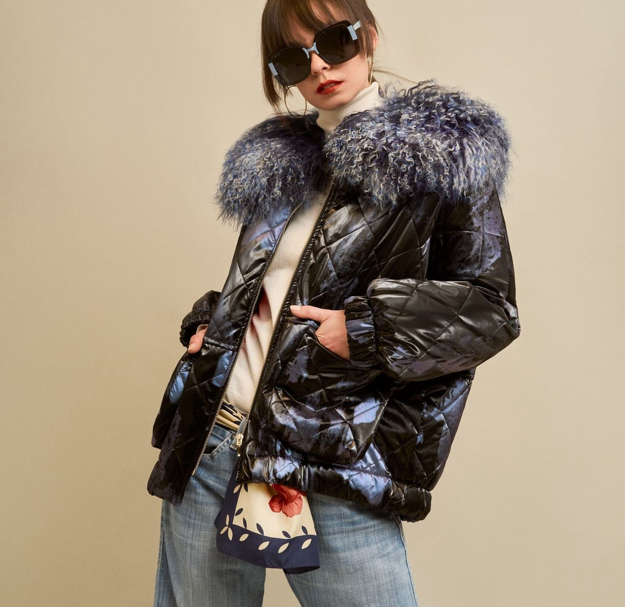 Veste courte bleu métallisé