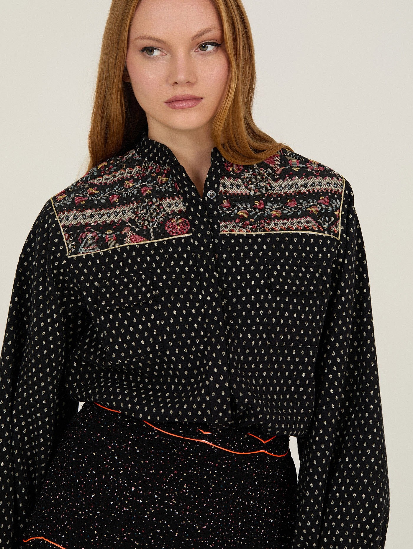 Blusa con jacquard