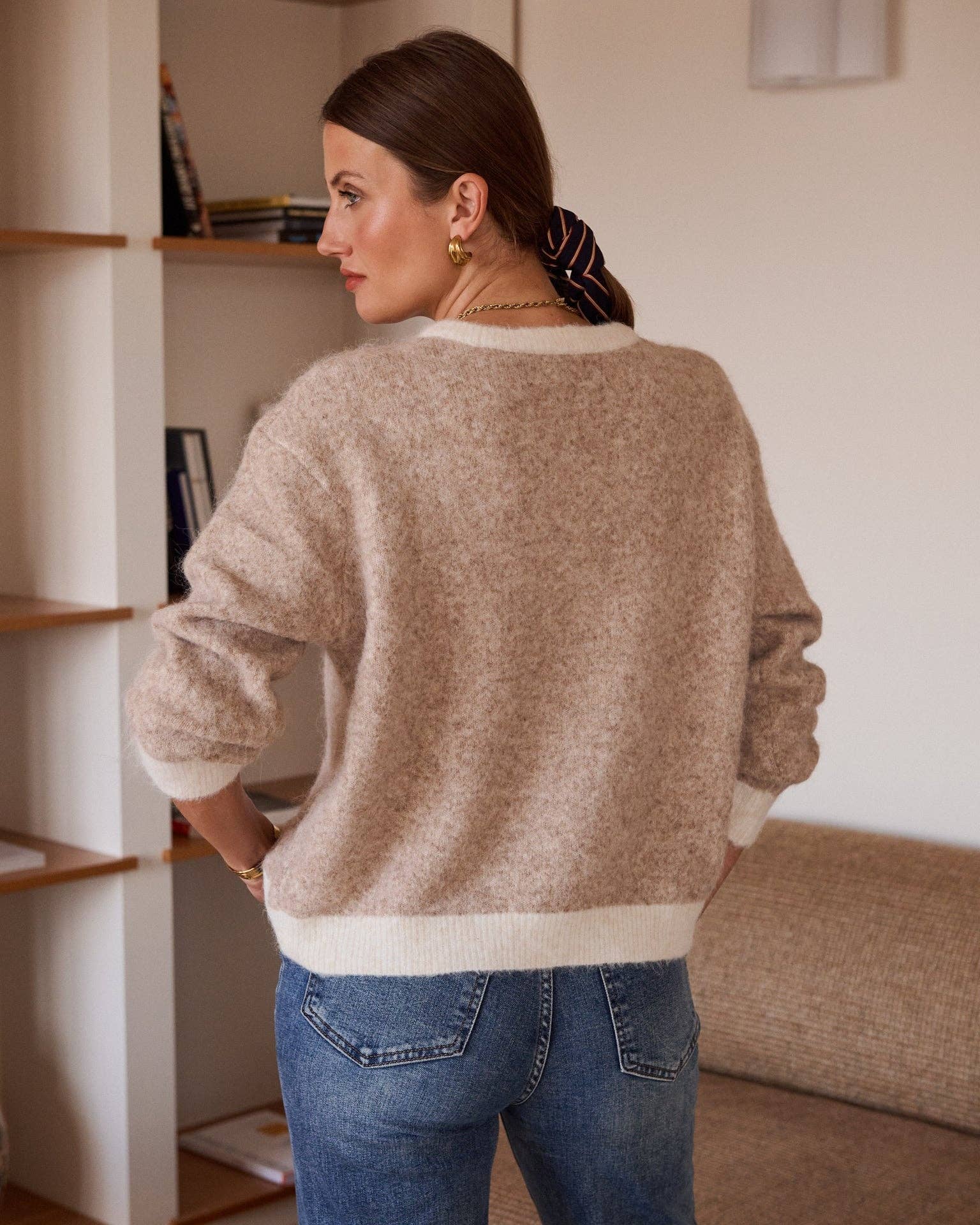 Cárdigan beige de punto de IN APRIL 1986, marca francesa