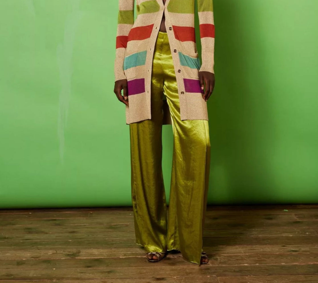 is coming-pantalon-verde-fluido mhoss- oviedo