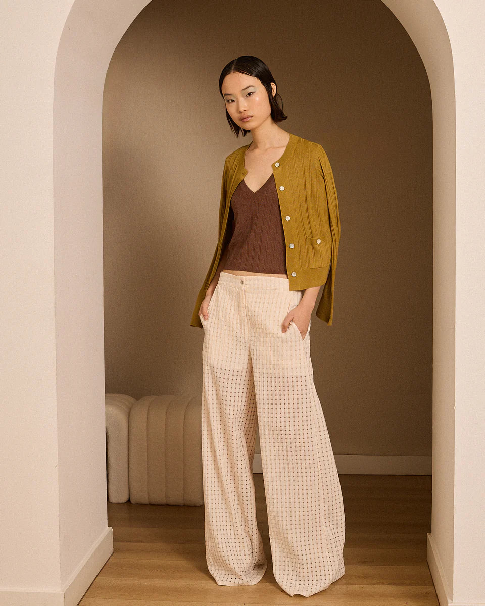 Checkered trousers Is Coming