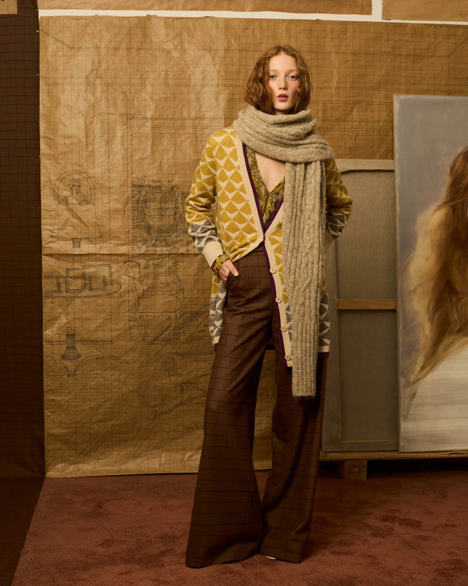 Chaqueta greca de intarsia mostaza