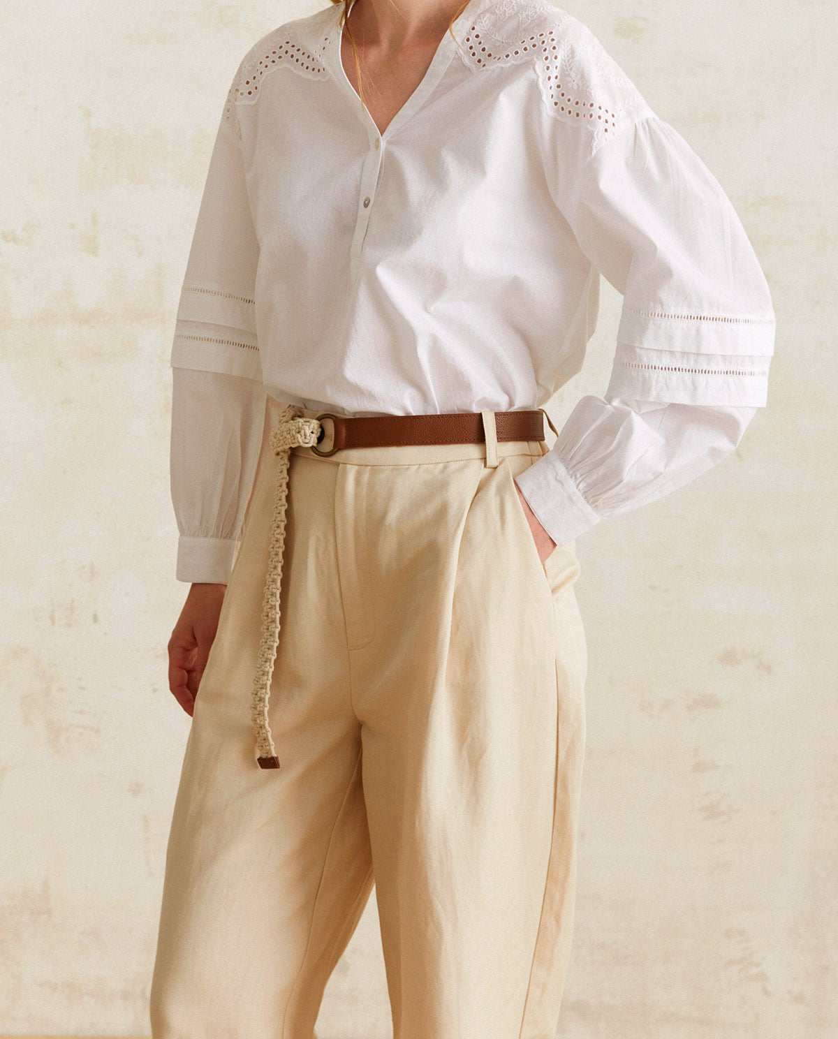 Blusa blanca bordados algodón