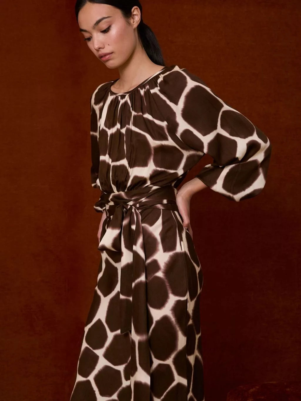 Robe midi à imprimé animalier