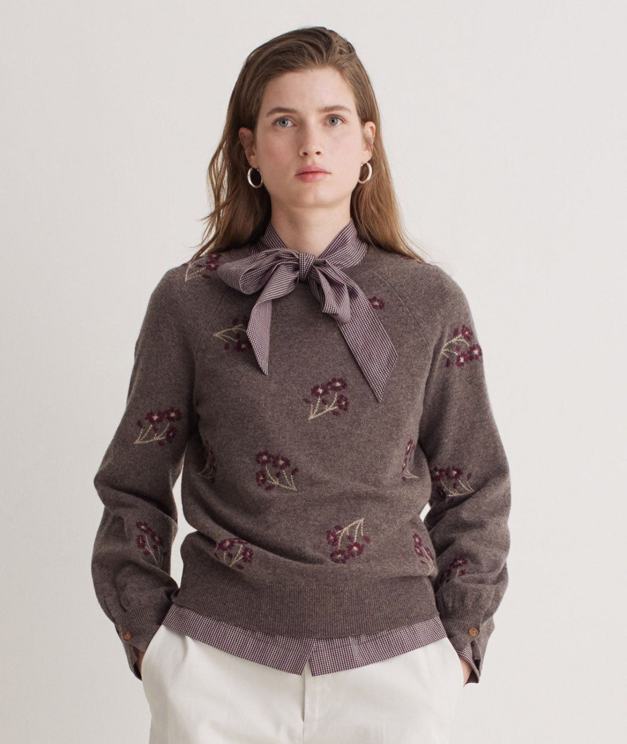 Jersey bordado de flores