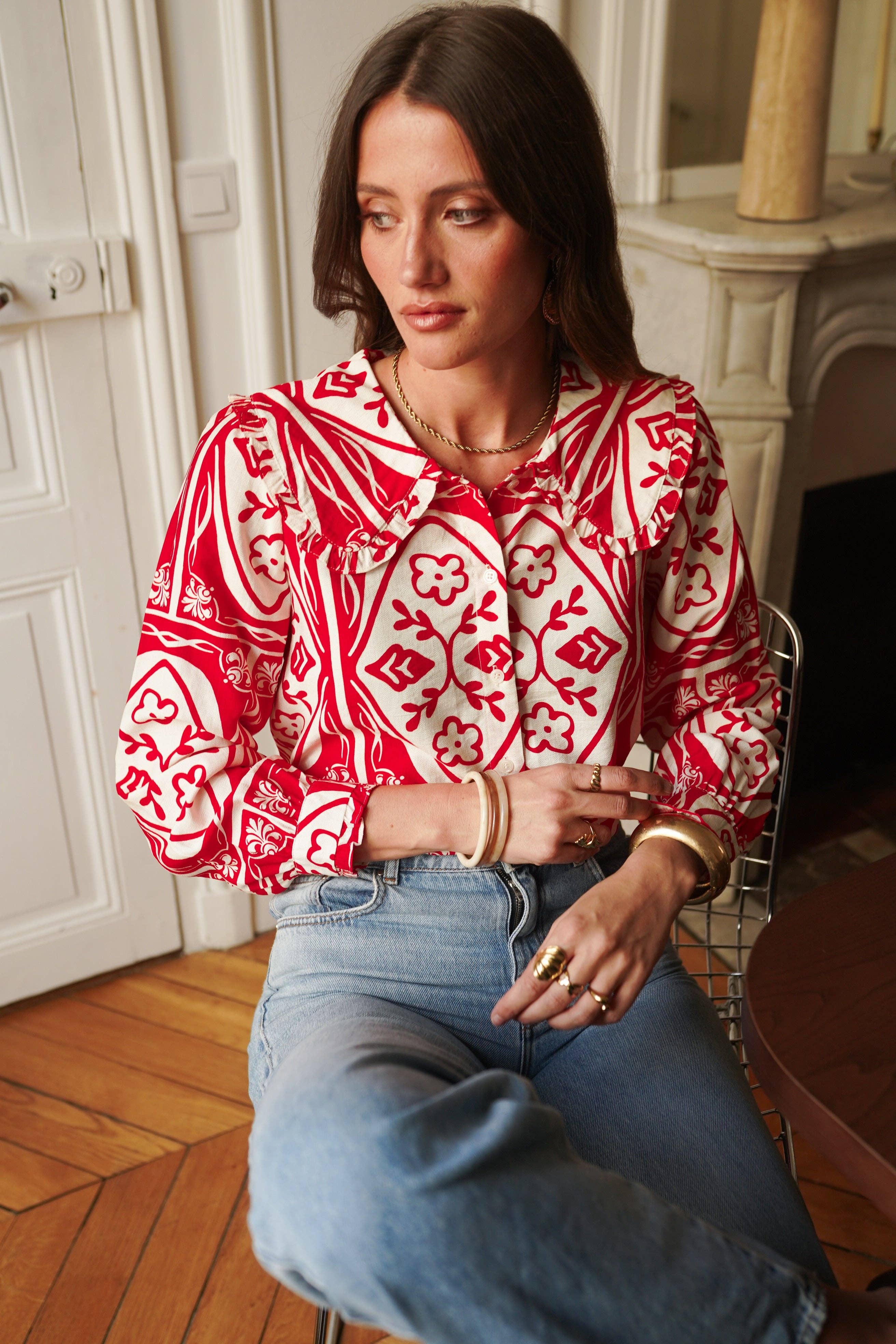 Camisa roja de estampado gráfico bicolor Anika de IN APRIL 1986 · MHOSS Oviedo