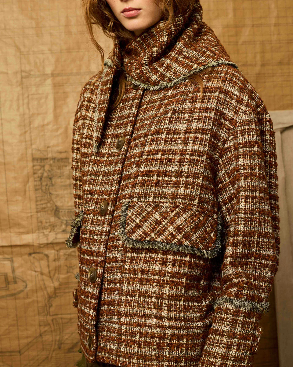 Chaqueta naranja desflecada