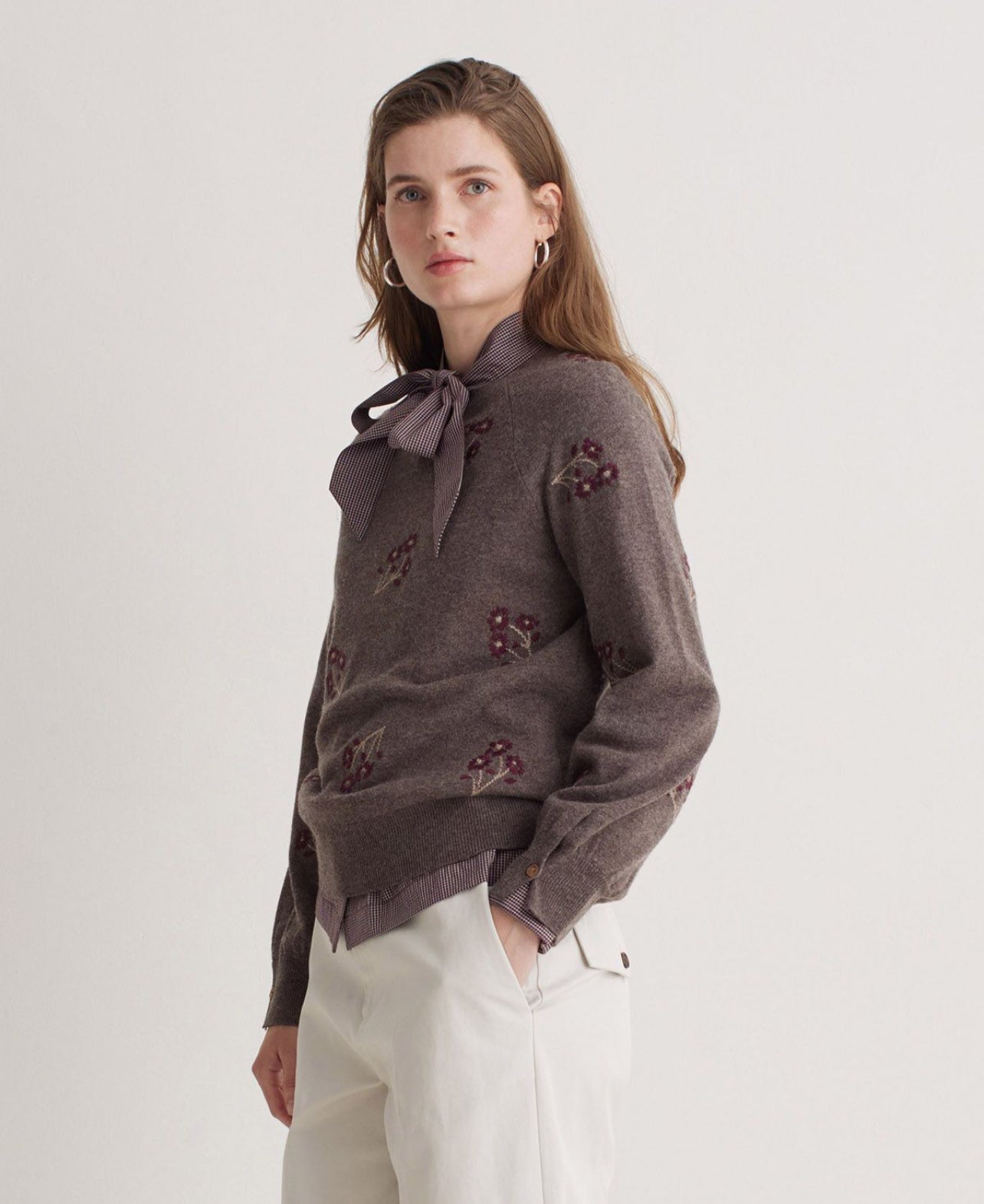 Jersey bordado de flores