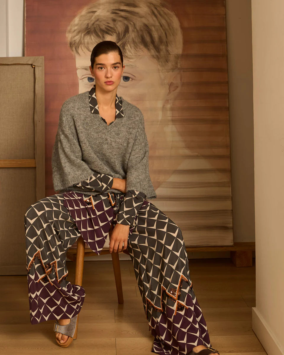 Pantalón greca antracita