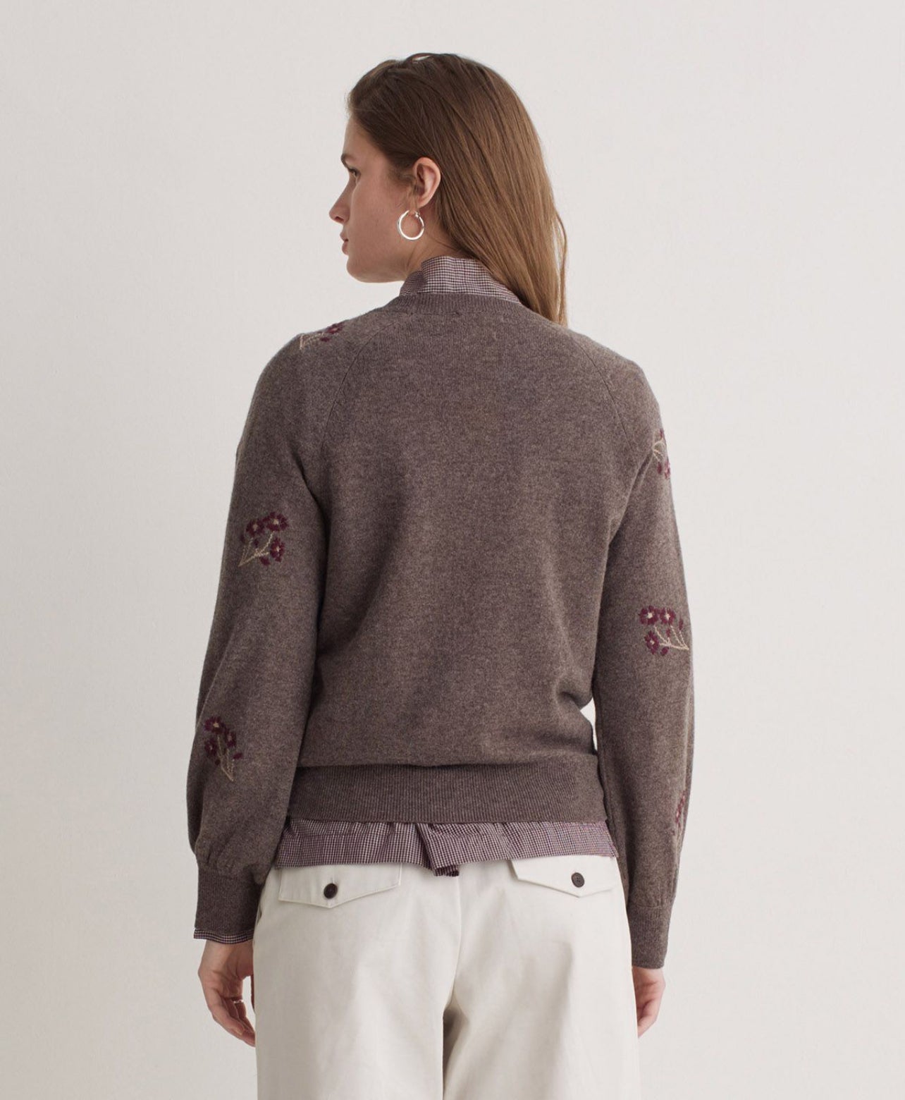 Jersey bordado de flores