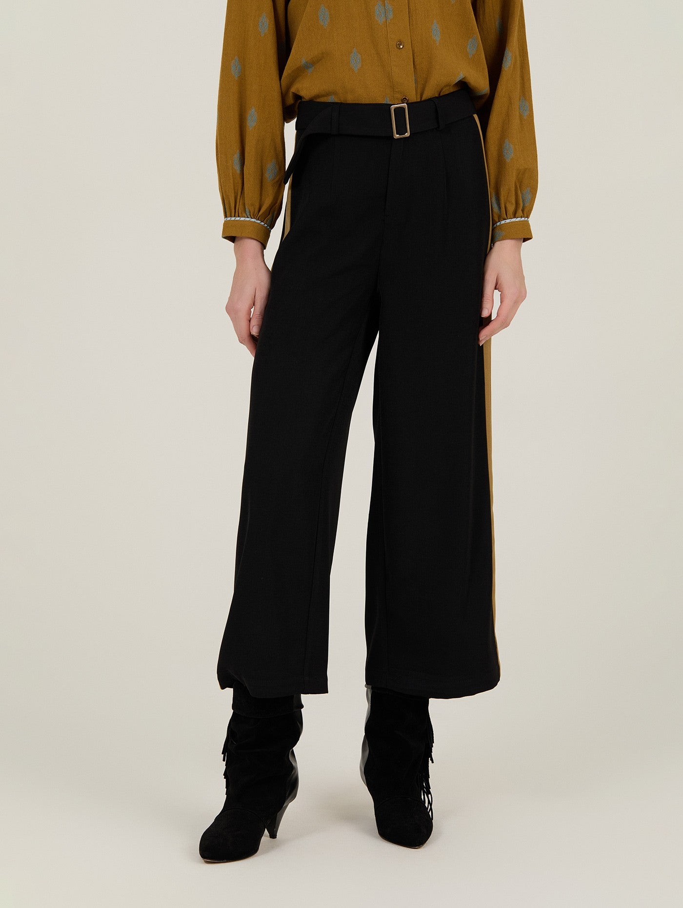 Pantalón cropped bicolor