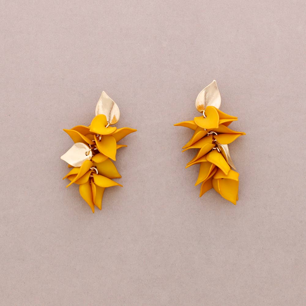 Pendientes de pétalos de resina para mujer